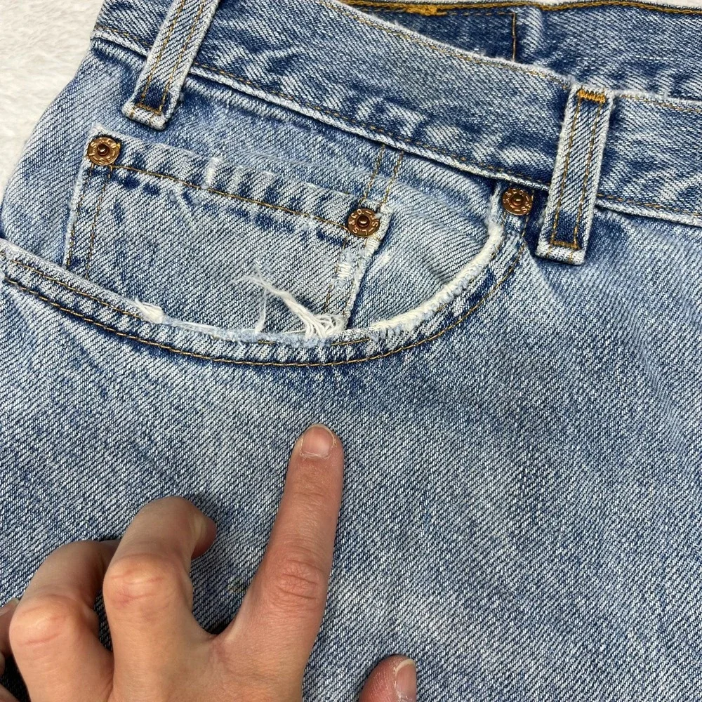 Vintage Levi's 505 Regular Fit Straight Leg Jeans Men Blue Denim Zip Fly - 38X30